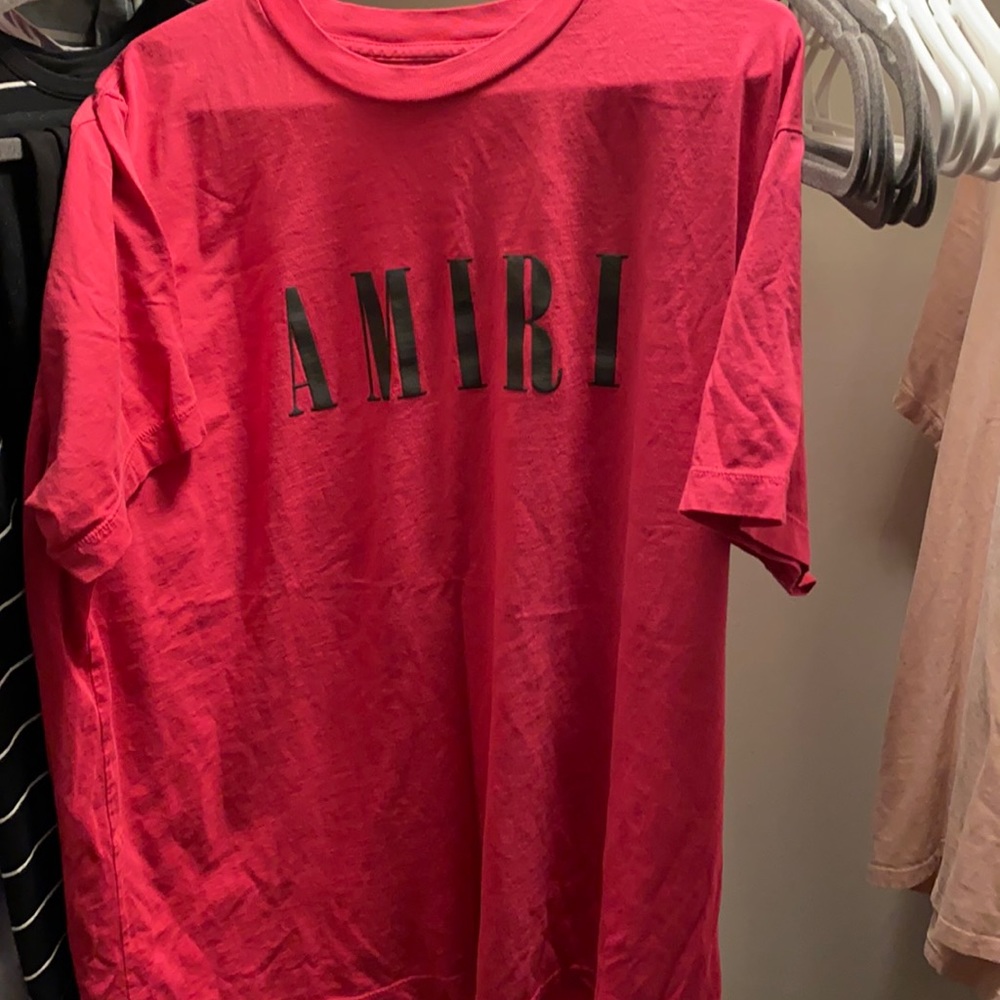 Men Pink tee shirt